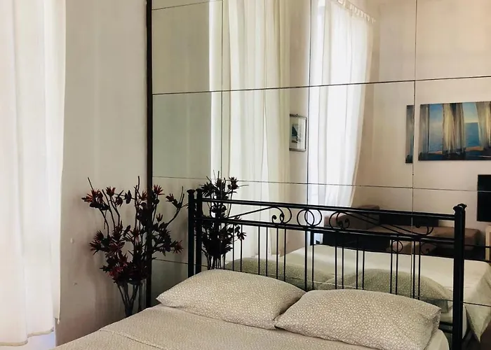 The Gate To Cinque Terre Penzion La Spezia